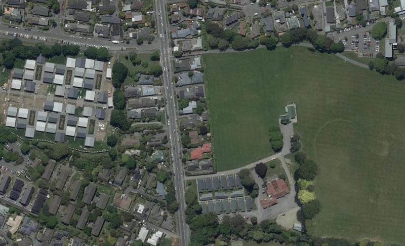 10/122 Waimairi Road, Ilam, Christchurch - Carousel 1