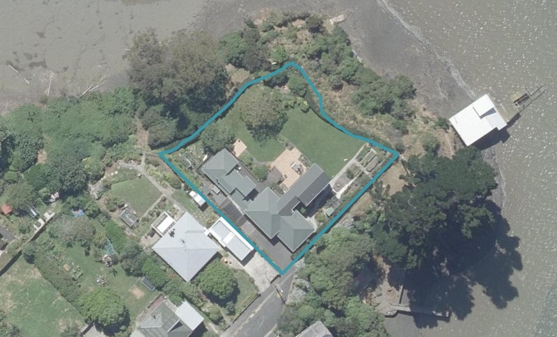 41 Clyde Street, Roseneath, Port Chalmers - Carousel 1