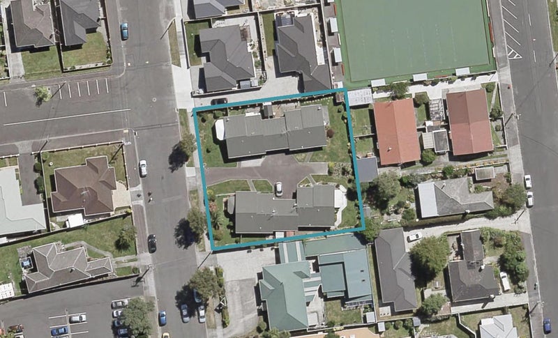 3/30 King Street, Ebdentown, Upper Hutt - Carousel 1