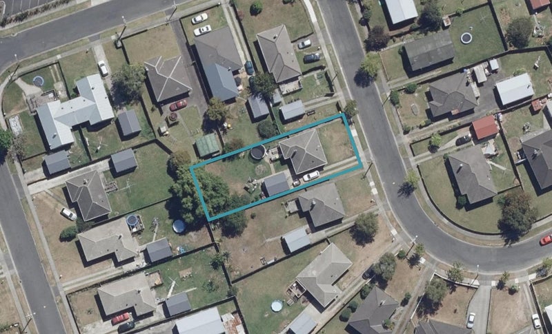 4 Byron Road, Enderley, Hamilton - Carousel 1