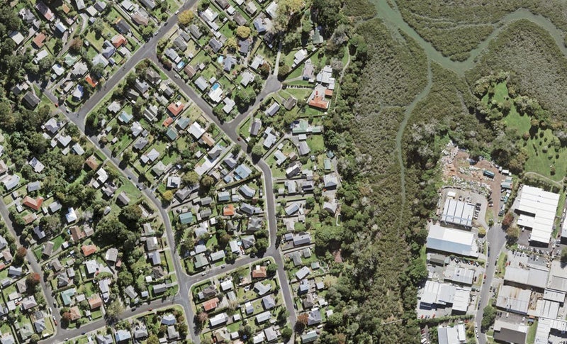 18 O'Donn Avenue, Beach Haven, Auckland - Carousel 1
