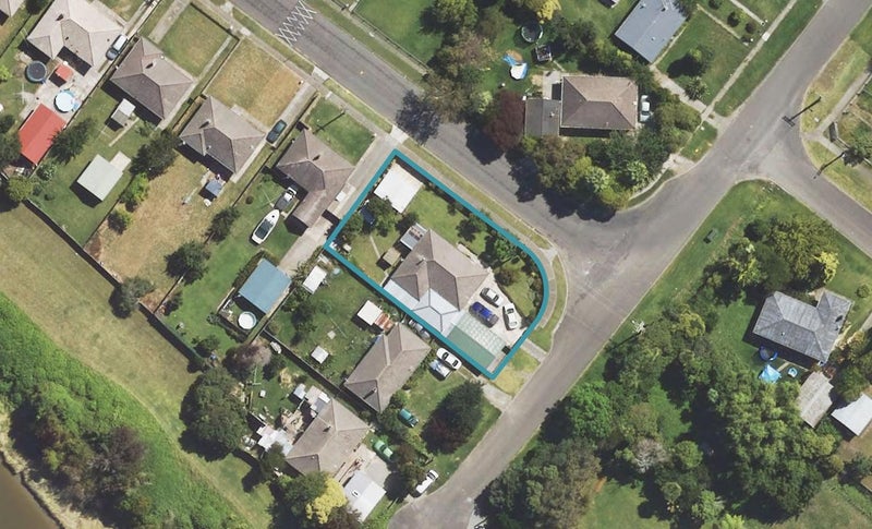8 Dalrymple Road, Mangapapa, Gisborne - Carousel 1