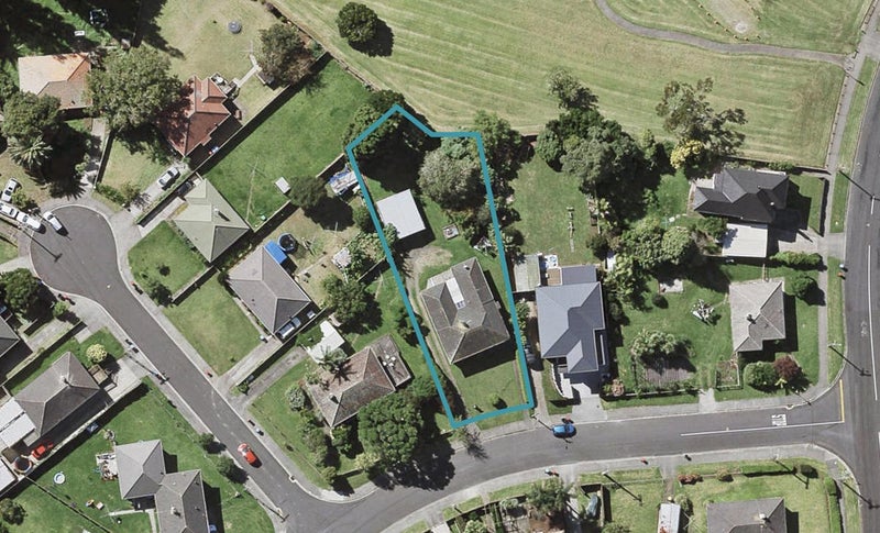 25 Mareth Street, Panmure, Auckland - Carousel 1