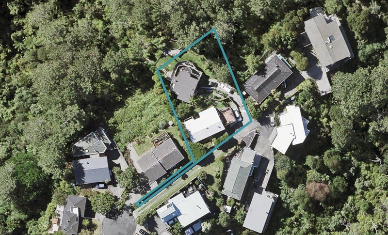 2/18 Dalmeny Close, Murrays Bay, Auckland - Carousel 1