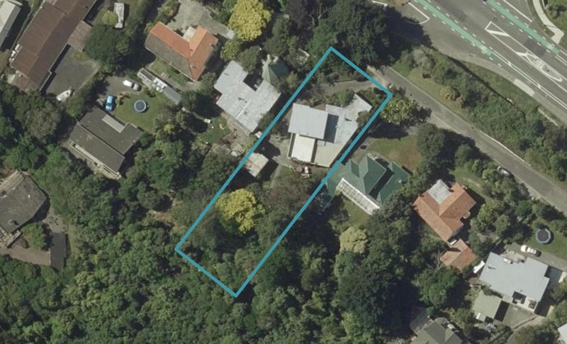 11 Williams Terrace, Fitzherbert, Palmerston North - Carousel 1