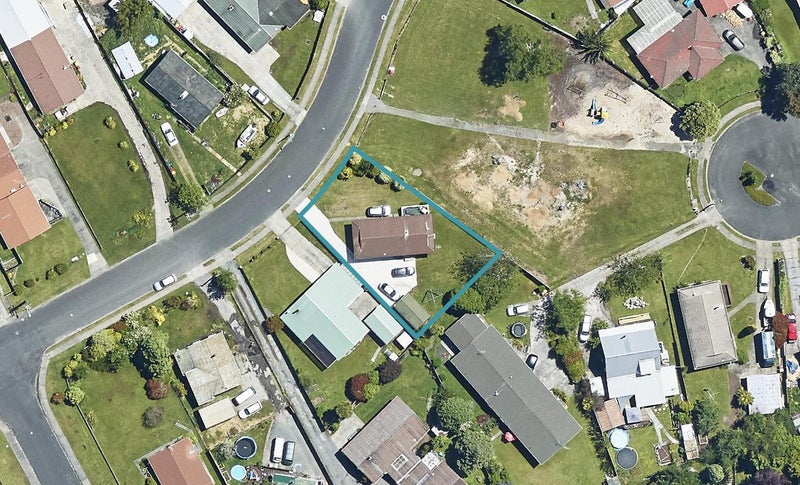 23 Barnard Road, Fairy Springs, Rotorua - Carousel 1