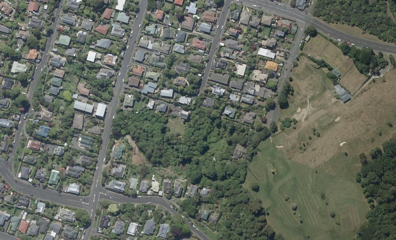33 Bruce Street, Roslyn, Dunedin - Carousel 1