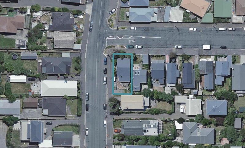143 Queens Drive, Lyall Bay, Wellington - Carousel 1