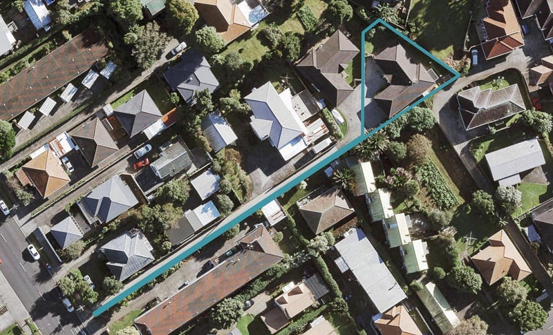 136C Richardson Road, Mount Albert, Auckland - Carousel 1