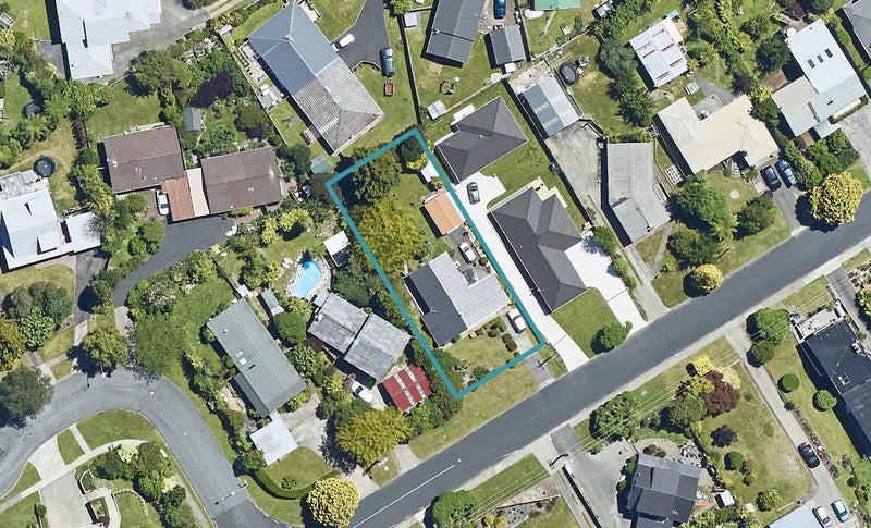 73 Grand Vue Road, Kawaha Point, Rotorua - Carousel 1