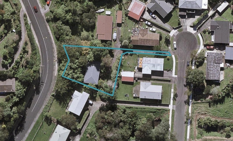 25A Vancouver Place, Marfell, New Plymouth - Carousel 1