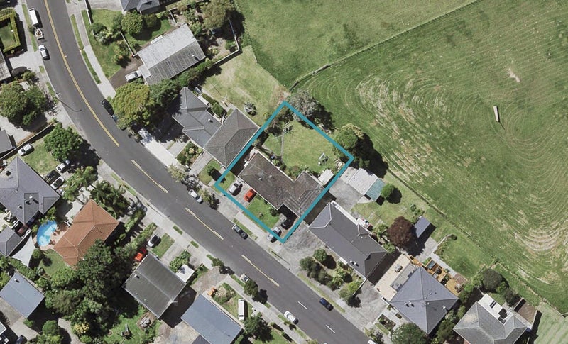 222 Gowing Drive, Meadowbank, Auckland - Carousel 1