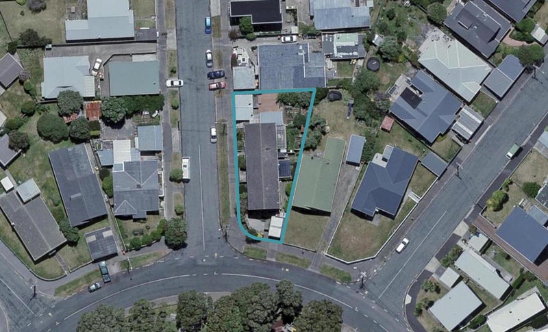 3/4 Ellesmere Avenue, Miramar, Wellington - Carousel 1