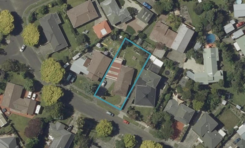 31 Carter Crescent, Awapuni, Palmerston North - Carousel 1