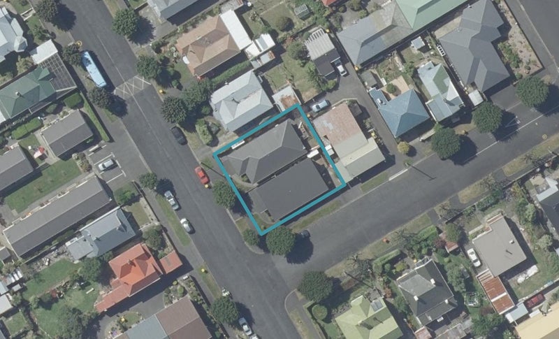20B Baker Street, Caversham, Dunedin - Carousel 1