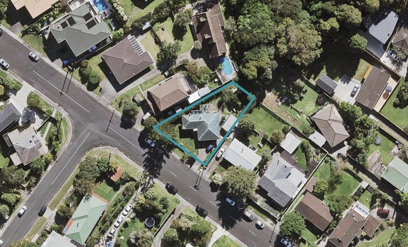 73 Seaview Road, Glenfield, Auckland - Carousel 1