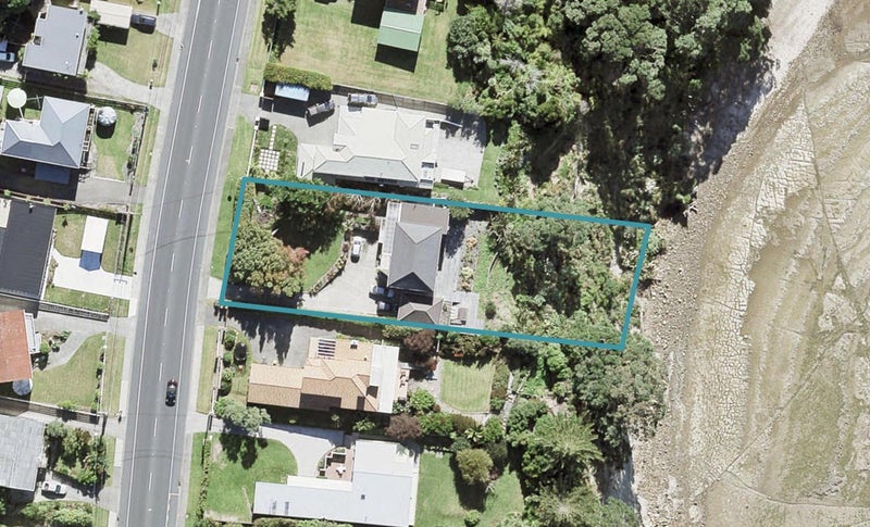 987 Whangaparaoa Road, Matakatia, Whangaparaoa - Carousel 1