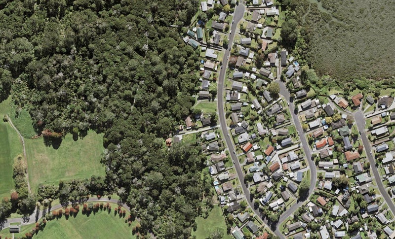 37C Allington Road, Massey, Auckland - Carousel 1