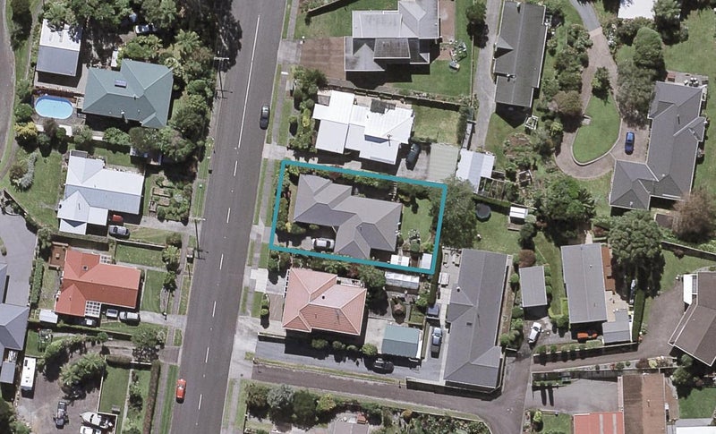 101 Barrett Road, Whalers Gate, New Plymouth - Carousel 1