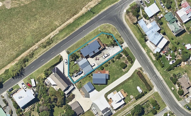 310 Ongare Point Road, Tahawai, Katikati - Carousel 1