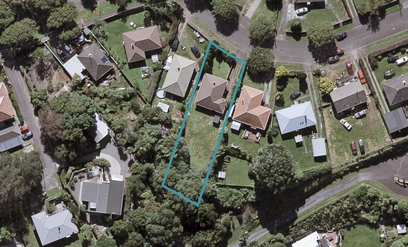 26 Woodleigh Street, Frankleigh Park, New Plymouth - Carousel 1