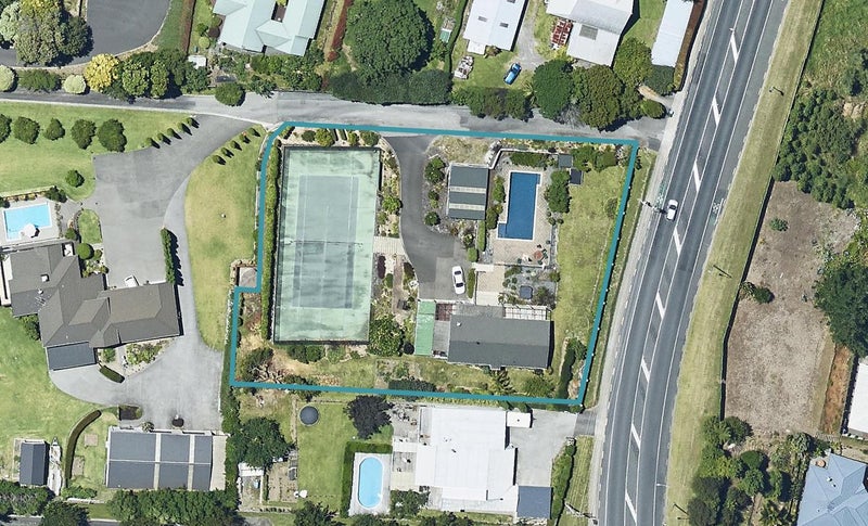 37 Moffat Road, Bethlehem, Tauranga - Carousel 1