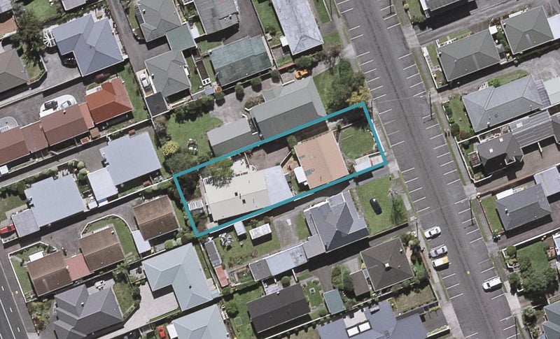 8 Norman Street, Lower Vogeltown, New Plymouth - Carousel 1