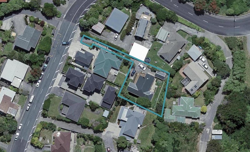 118 Helston Road, Paparangi, Wellington - Carousel 1