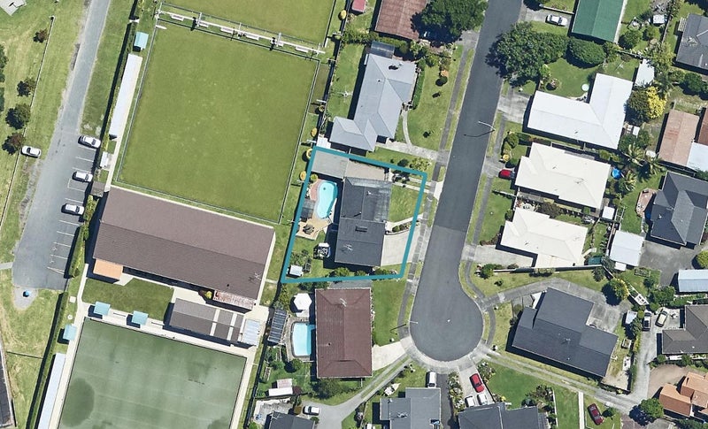 16 Cedar Grove, Matua, Tauranga - Carousel 1