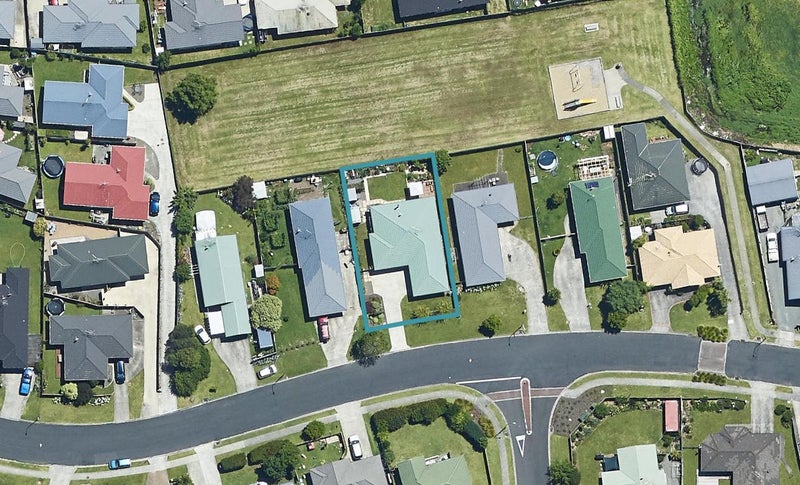 48 Solomon Street, Brookfield, Tauranga - Carousel 1