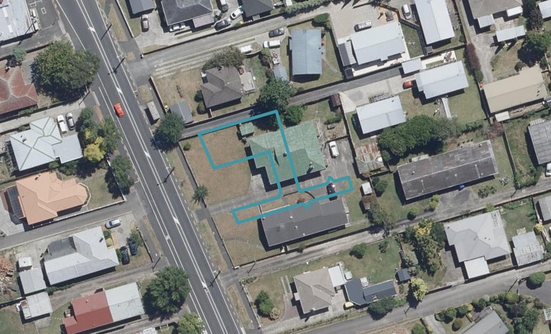 2/1152 Heaphy Terrace, Fairfield, Hamilton - Carousel 1