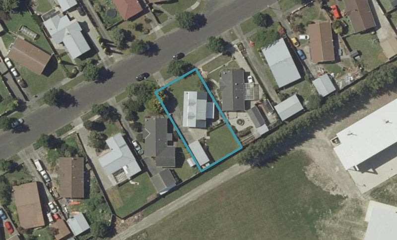 64 Hillcrest Drive, Kelvin Grove, Palmerston North - Carousel 1