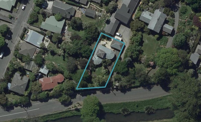 51 Fifield Terrace, Waltham, Christchurch - Carousel 1