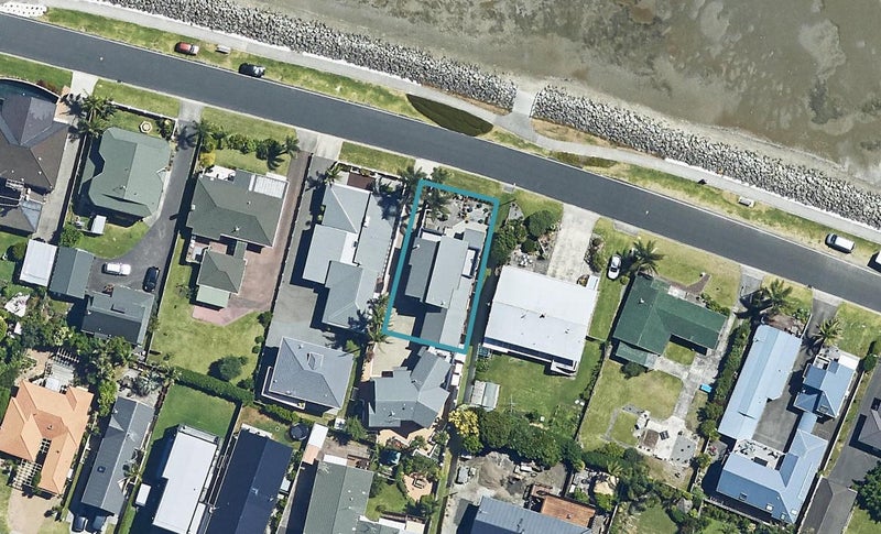 88A Harbour Drive, Otumoetai, Tauranga - Carousel 1