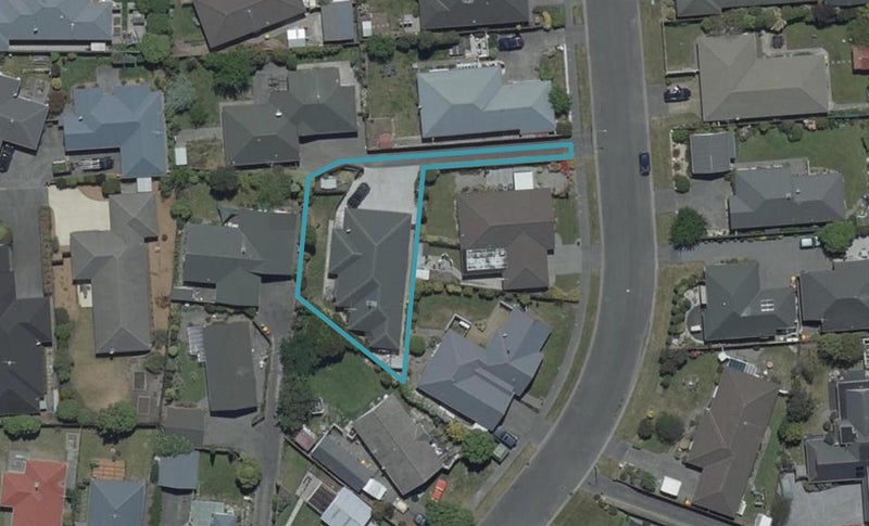 9 Giles Place, Shirley, Christchurch - Carousel 1