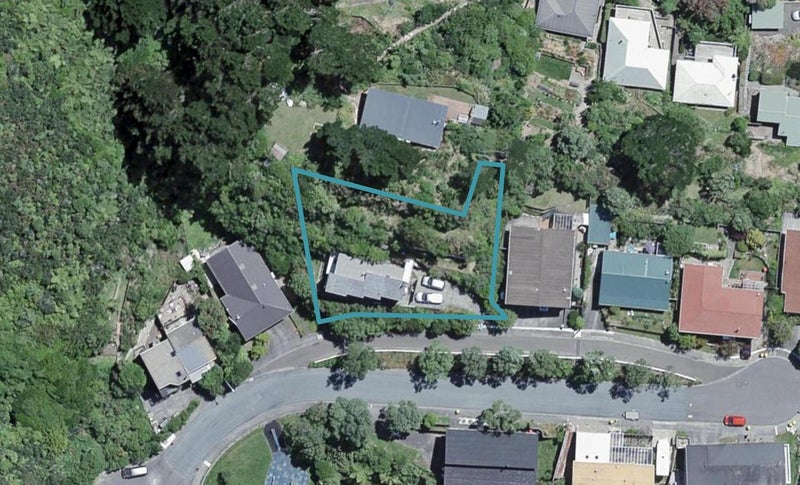 7 Buxton Avenue, Karori, Wellington - Carousel 1