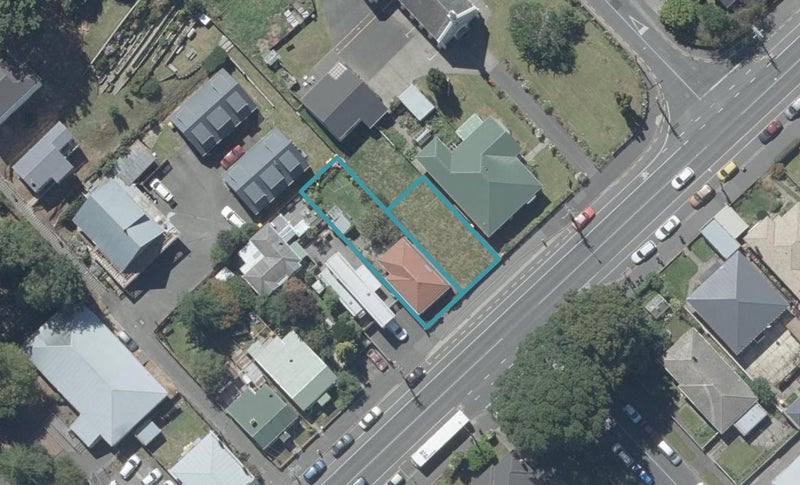 81 North Road, North East Valley, Dunedin - Carousel 1