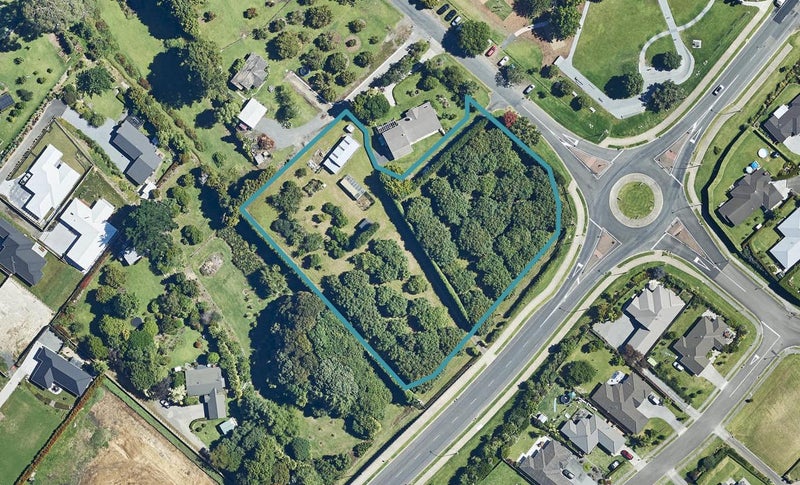 292 Omokoroa Road, Omokoroa, Ōmokoroa - Carousel 1