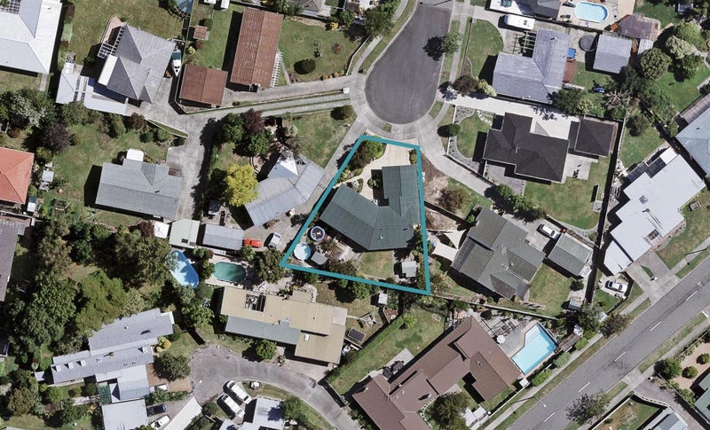 48 Holyrood Street, Taradale, Napier - Carousel 1