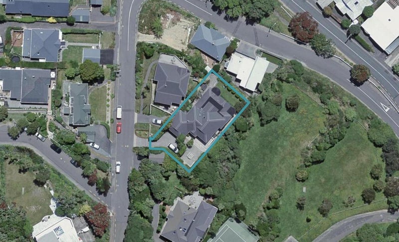 7 Heke Street, Ngaio, Wellington - Carousel 1