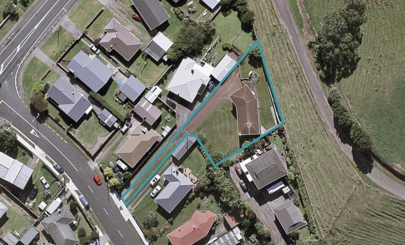 3B Belair Avenue, Blagdon, New Plymouth - Carousel 1
