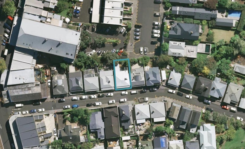 10 Renall Street, Freemans Bay, Auckland - Carousel 1