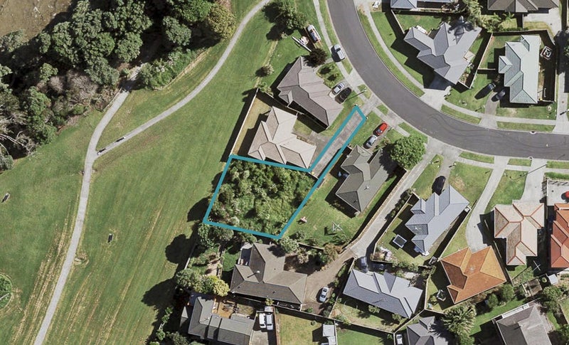 36 Pitt Avenue, Clendon Park, Auckland - Carousel 1