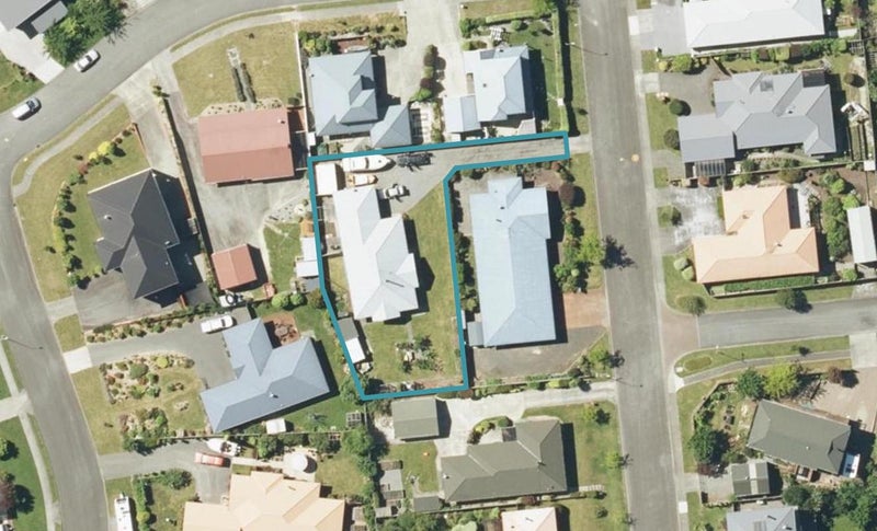 24 Ranui Street, Waikawa, Picton - Carousel 1