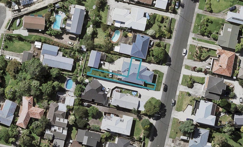 3/11 Lewis Road, Pakuranga, Auckland - Carousel 1