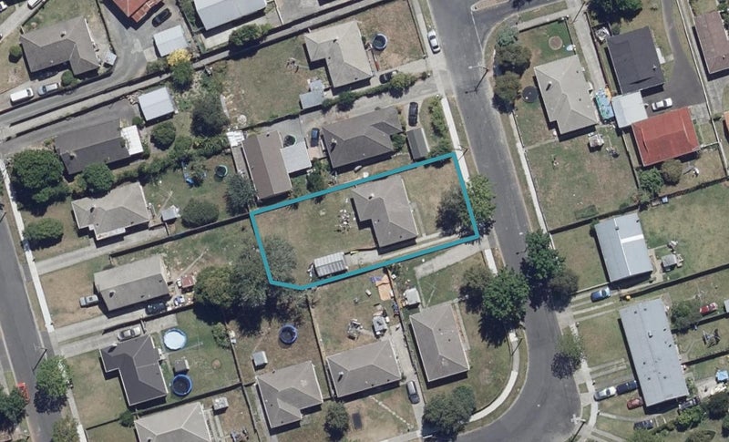 75 Marshall Street, Fairfield, Hamilton - Carousel 1