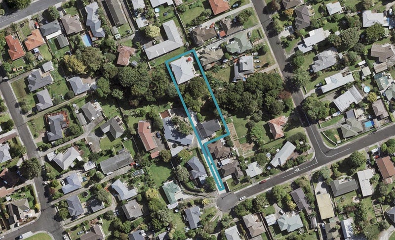 1/11 Collie Street, Hillpark, Auckland - Carousel 1