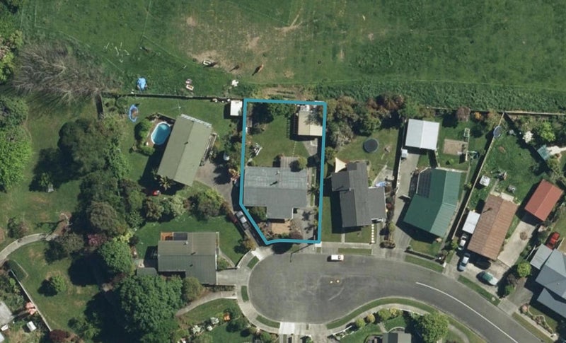38 Pethybridge Street, Motueka - Carousel 1