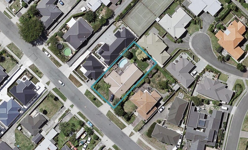 32 Park Road, Greenmeadows, Napier - Carousel 1