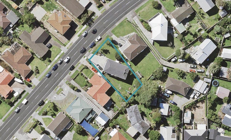 99 Hutchinsons Road, Bucklands Beach, Auckland - Carousel 1